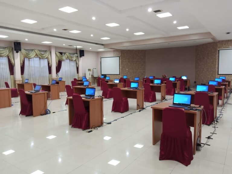 Sewa Laptop Surabaya